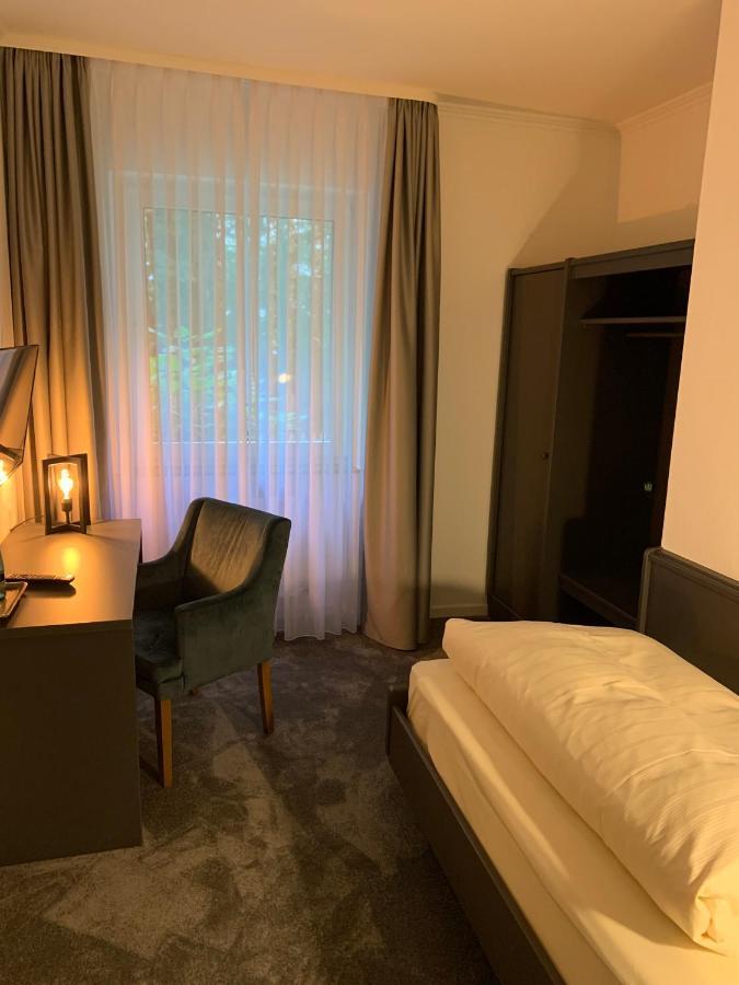 Waldhotel Riesebusch Бад-Швартау Экстерьер фото